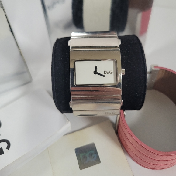 Authentic Dolce&Gabbana watch - Picture 2 of 7